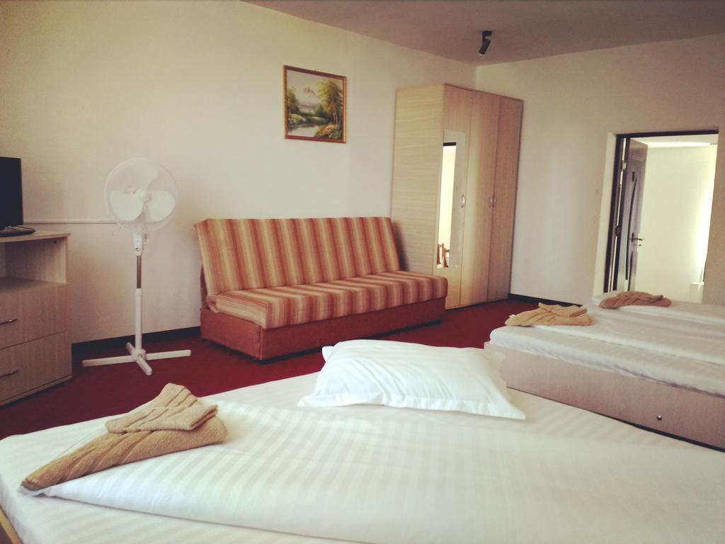 Casa Kiev Hotel Sibiu Bagian luar foto